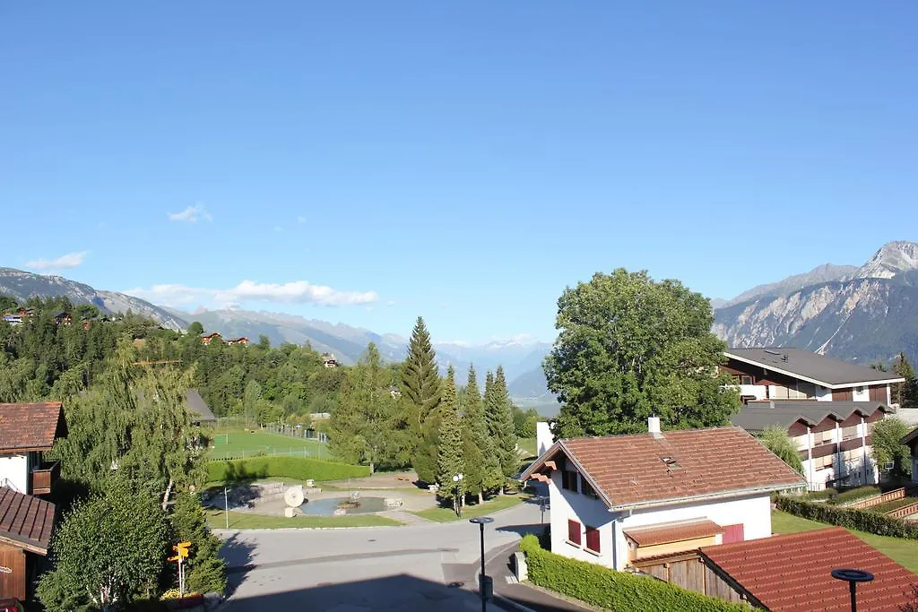 Petit Paradis-1